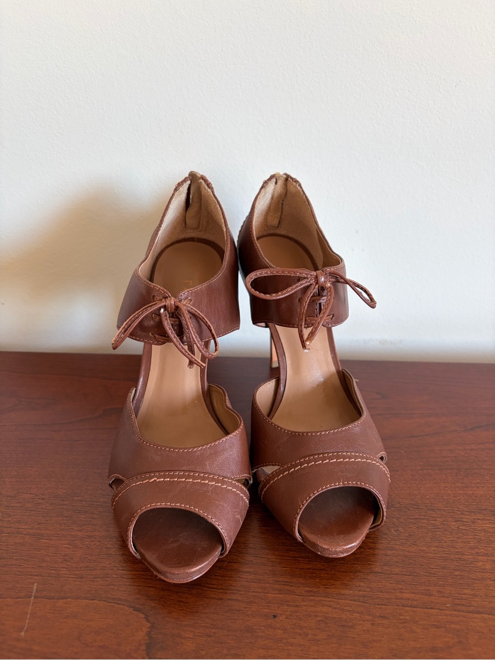 Talbots Women's Brown Leather Peep Toe High-heeled Sandals With Bows, Size 7B